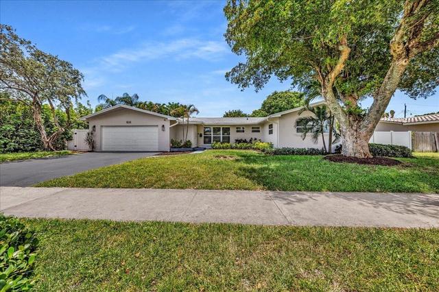 611 N Highland Dr, Hollywood, FL 33021
