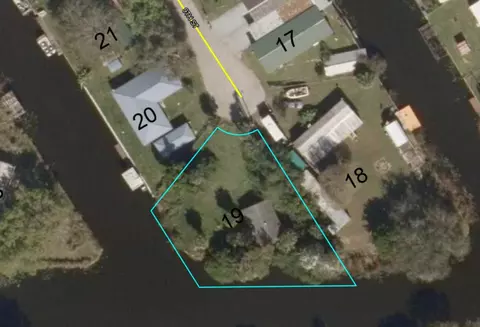 1244 9th St, Okeechobee, FL 34974 photo 3