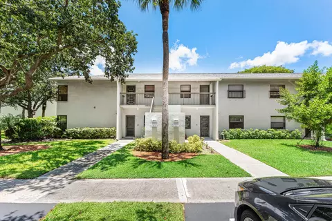 3821 Carambola Cir N #2942, Coconut Creek, FL 33066