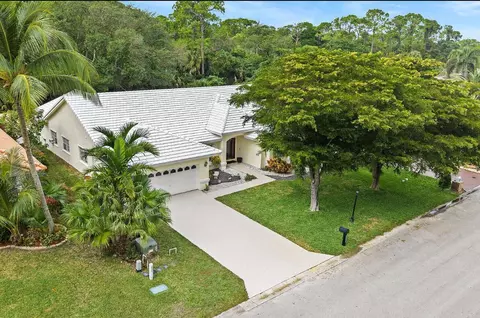 4080 NW 83rd Ln, Coral Springs, FL 33065