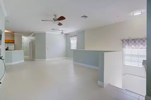 Living - 115 Lighthouse Cir #B, Tequesta, FL 33469 photo 1 of 10
