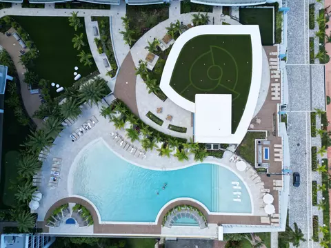 220 Lake Shore Dr #1908, Lake Park, FL 33403