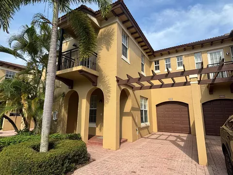 2789 Eagle Rock Cir #207, West Palm Beach, FL 33411