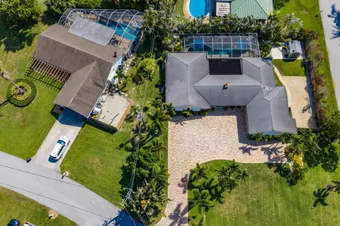 View/Area - 18 Saddleback Rd, Tequesta, FL 33469 photo 4 of 12