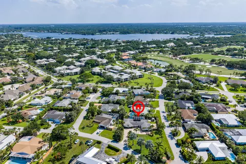 View/Area - 18 Saddleback Rd, Tequesta, FL 33469 photo 9 of 12