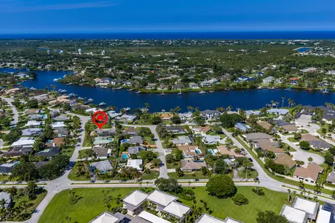 View/Area - 18 Saddleback Rd, Tequesta, FL 33469 photo 10 of 12