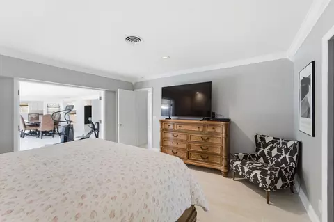 Bedroom - 18 Saddleback Rd, Tequesta, FL 33469 photo 3 of 9