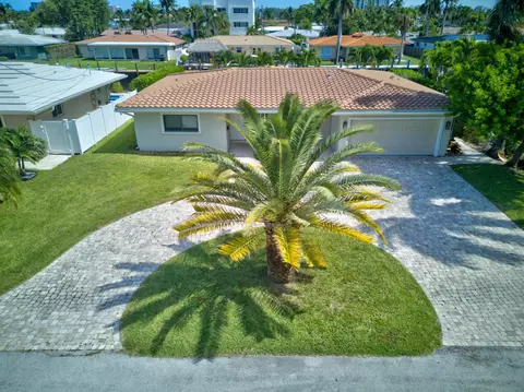 2542 SE 10th Ct, Pompano Beach, FL 33062