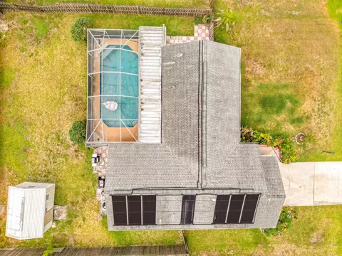 985 Canton St NW, Palm Bay, FL 32907