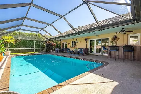 Exterior - 22373 Ensenada Way, Boca Raton, FL 33433 photo 9 of 11