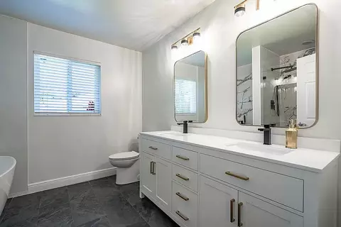Bath - 22373 Ensenada Way, Boca Raton, FL 33433 photo 2 of 6