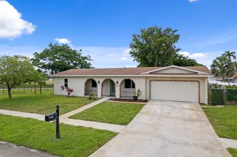 4100 NW 7th St, Coconut Creek, FL 33066