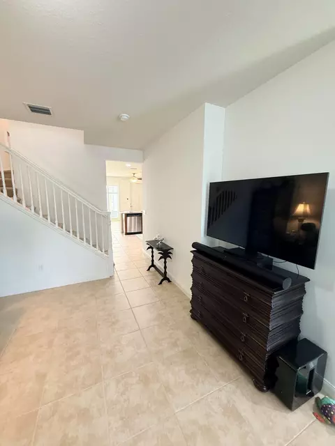 Entry Way - 1208 Islamorada Dr, Jupiter, FL 33458 photo 2 of 2