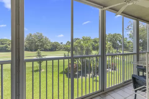 9470 Tangerine Pl #209, Davie, FL 33324