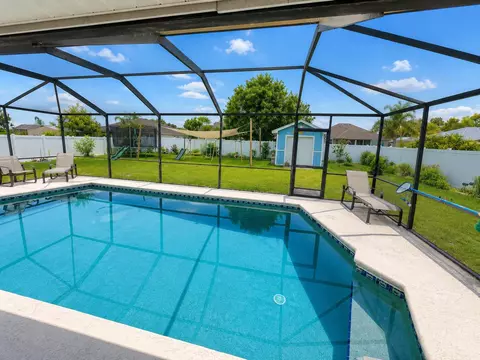 230 SW Inwood Ave, Port Saint Lucie, FL 34984