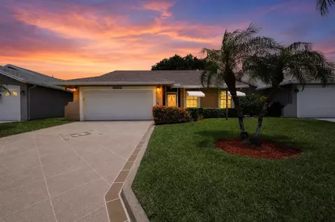 3882 Dafilee Cir, West Palm Beach, FL 33417
