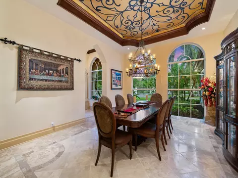 Dining - 8800 NW 68th Ct, Parkland, FL 33067 photo 4 of 4