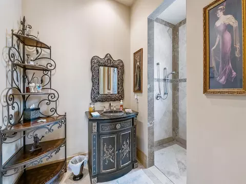 Bath - 8800 NW 68th Ct, Parkland, FL 33067 photo 3 of 8