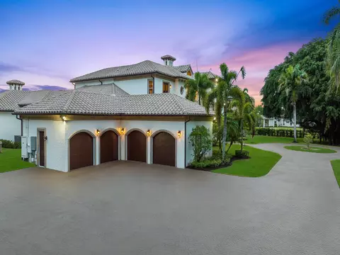 Exterior - 8800 NW 68th Ct, Parkland, FL 33067 photo 6 of 12