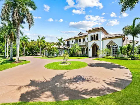Exterior - 8800 NW 68th Ct, Parkland, FL 33067 photo 5 of 12