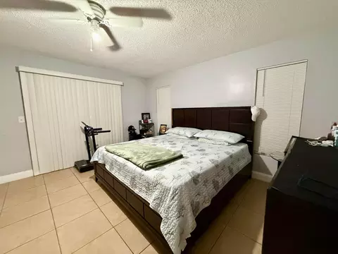 Bedroom - 4441-4443 SE Village Rd, Stuart, FL 34997 photo 3 of 5