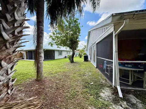 Exterior - 4441-4443 SE Village Rd, Stuart, FL 34997 photo 9 of 11