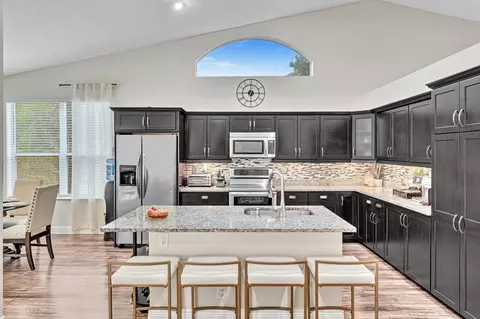 7445 Rockbridge Cir, Lake Worth, FL 33467