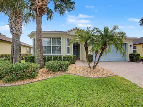 11861 SW Crestwood Cir, Port Saint Lucie, FL 34987
