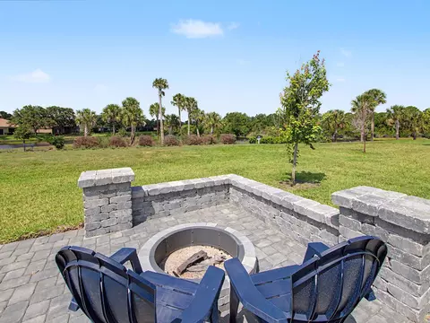 9049 Dahlia Cir, Port Saint Lucie, FL 34986
