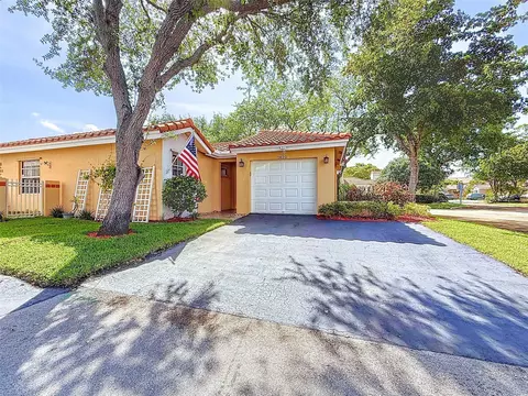 1420 Seagrape Cir, Weston, FL 33326