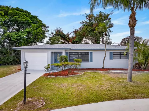 779 Lomas St, Port Saint Lucie, FL 34952