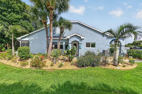 1646 SE Green Acres Cir #F101, Port Saint Lucie, FL 34952