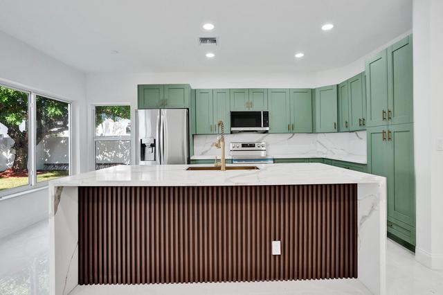 6991 Marion Ave, Margate, FL 33063