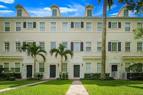 241 E Thatch Palm Cir, Jupiter, FL 33458