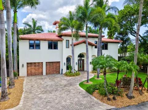 2719 NE 19th St, Fort Lauderdale, FL 33305