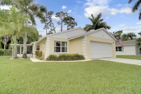 1238 Pine Sage Cir, West Palm Beach, FL 33409