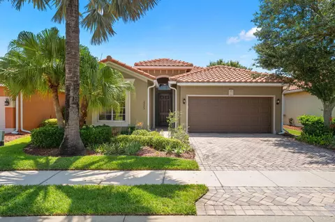 6223 Dorchester Way, Vero Beach, FL 32966