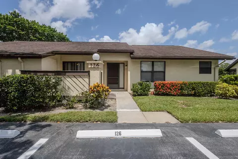 126 Manchineel Ct, Royal Palm Beach, FL 33411