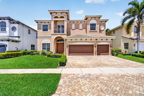 9898 Coronado Lake Dr, Boynton Beach, FL 33437
