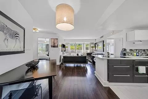 1881 Washington Ave #2G, Miami Beach, FL 33139