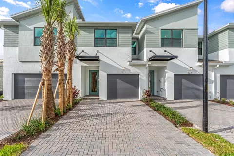 7237 Channing Ave, Lake Worth, FL 33467