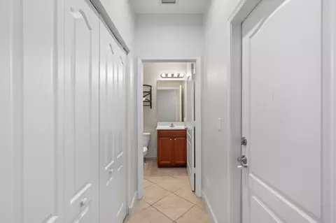 Entry Way - 9472 SW Merlin Ct, Stuart, FL 34997 photo 2 of 4