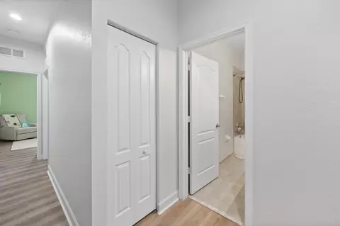 Entry Way - 9472 SW Merlin Ct, Stuart, FL 34997 photo 4 of 4
