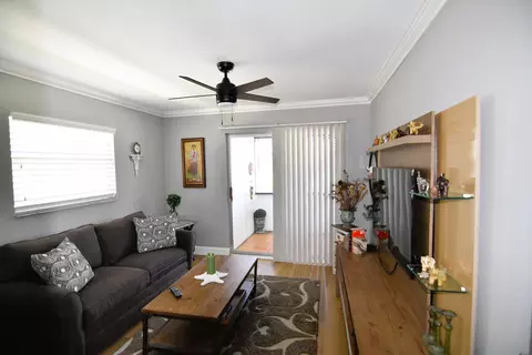 Living - 237 Saxony E, Delray Beach, FL 33446 photo 3 of 3