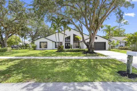 1146 Reading Ter, Wellington, FL 33414