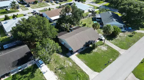 85 SE 95 Se Millwood Ter, Stuart, FL 34997 photo 10