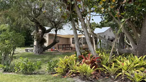 2509 N Old Dixie Hwy, Fort Pierce, FL 34946