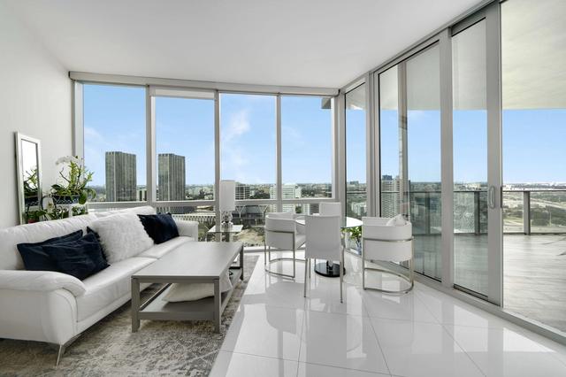 851 NE 1st Ave #2410, Miami, FL 33132