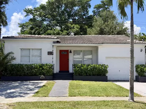 784 NE 81st St, Miami, FL 33138