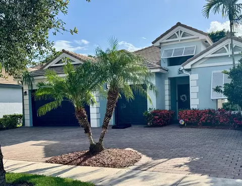 127 Palm Beach Plantation Blvd, West Palm Beach, FL 33411